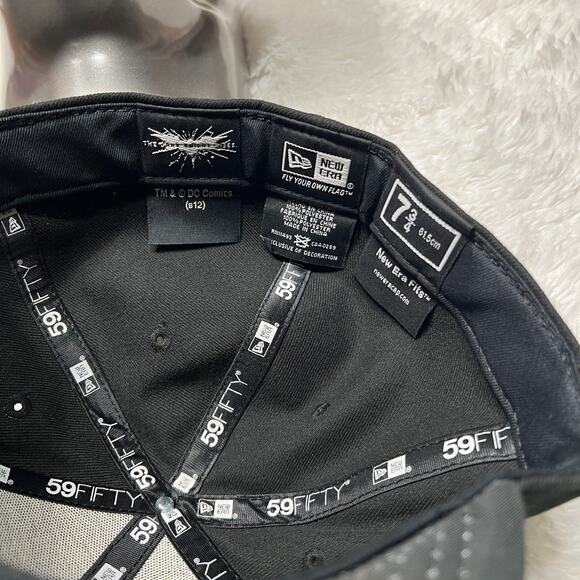 NEW ERA BATMAN HAT BANE SHATTERED THE DARK KNIGHT SIZE 7 3/4 - Picture 7 of 9